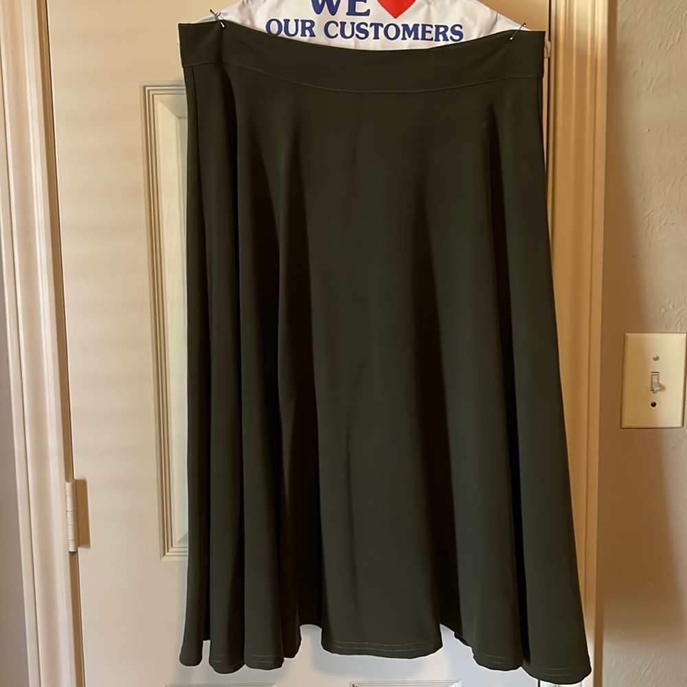 Hunter Green Rock Steady fit and flare skirt from ModCloth size XL